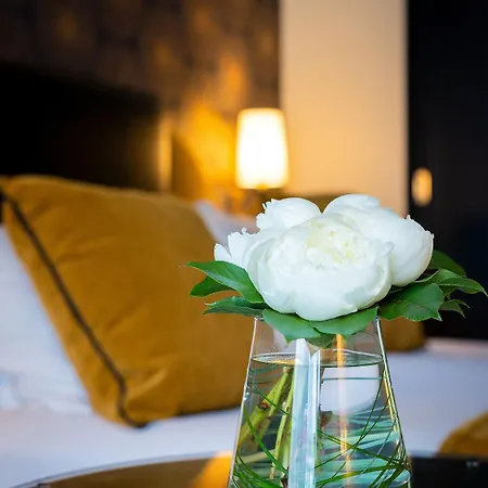 Western Le Moderne Hotel 4*