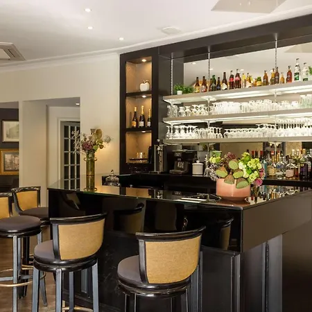 Western Le Moderne 4* Caen