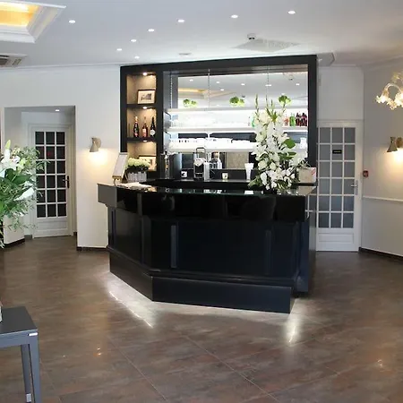 Western Le Moderne Otel