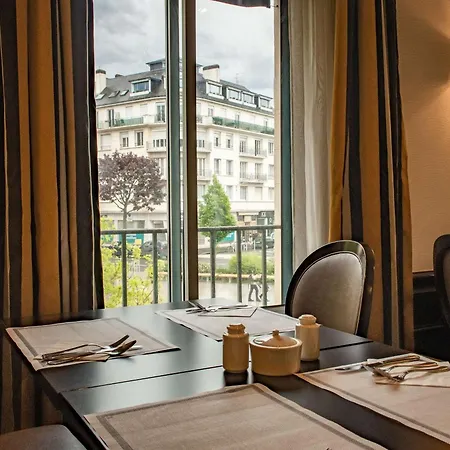 Western Le Moderne Otel 4*