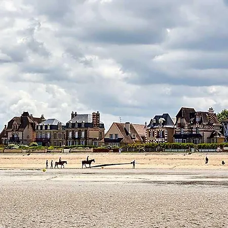 Western Le Moderne
