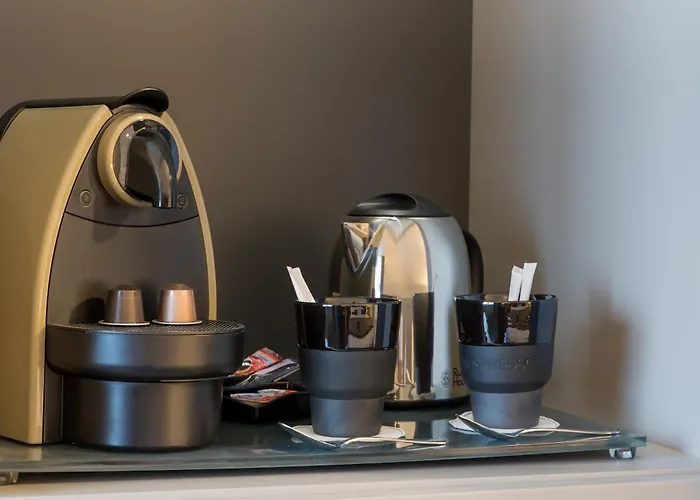 Western Le Moderne Отель Кан