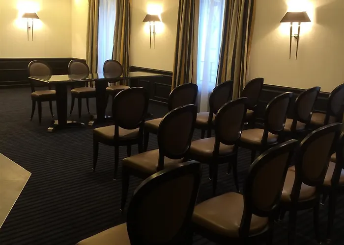 Western Le Moderne Отель Кан