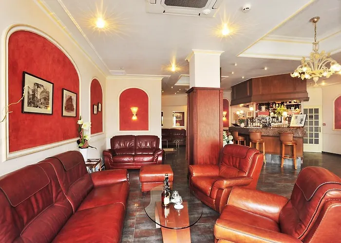 Western Le Moderne 4* Кан