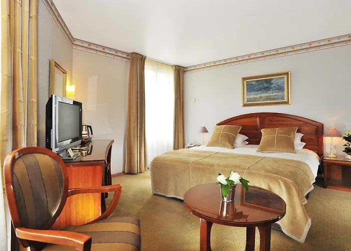 Western Le Moderne Отель 4*